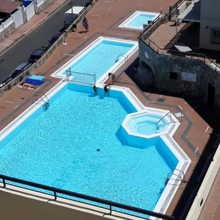Moderno Residencial Puerto Rico Sol Mar Y Piscina Apartment
